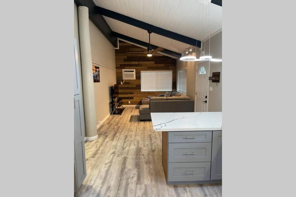 Spacious 2 Bedroom Beach House With King Suite Waianae Dış mekan fotoğraf